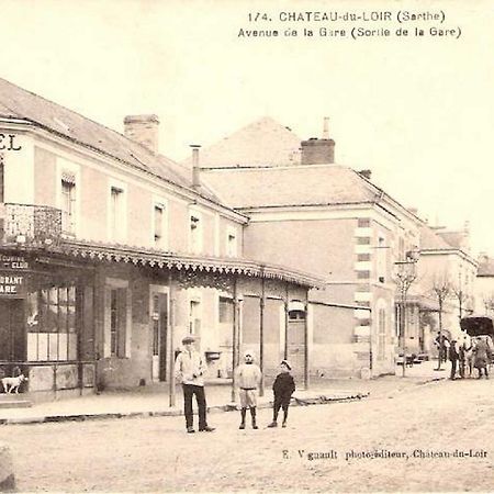 Hotel De La Gare Château-du-Loir Εξωτερικό φωτογραφία
